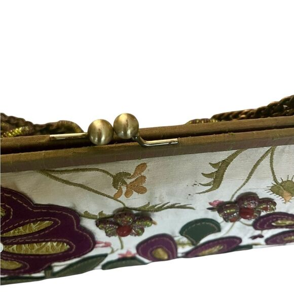 Mary Frances purse - Picture 5 of 10